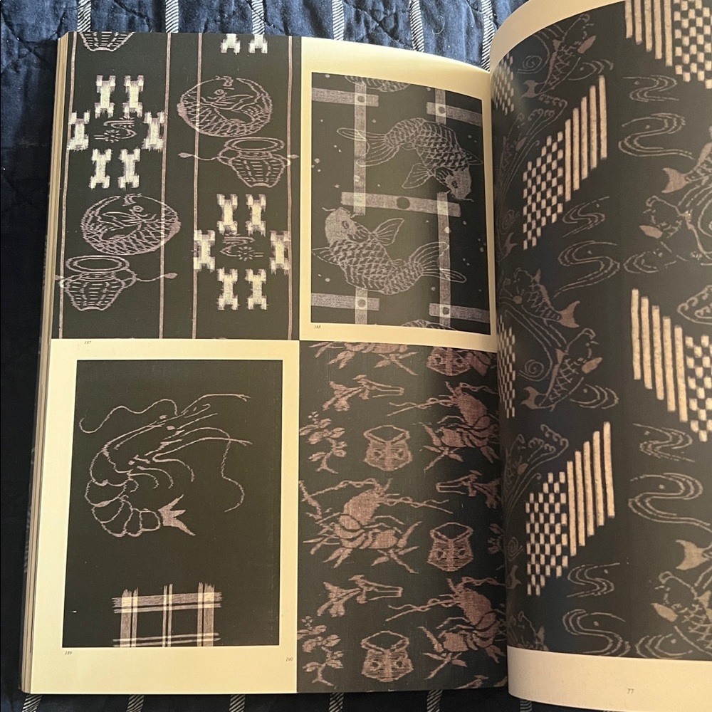 Japanese Indigo Design Book - Picture 3 of 3